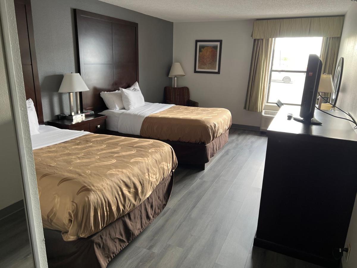 Quality Inn & Suites Rosemount Luaran gambar