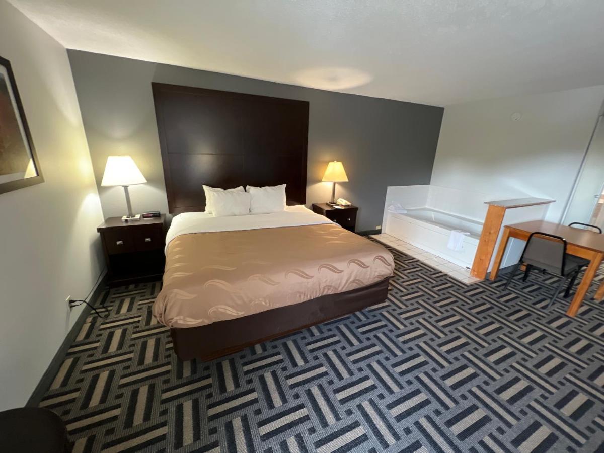 Quality Inn & Suites Rosemount Luaran gambar