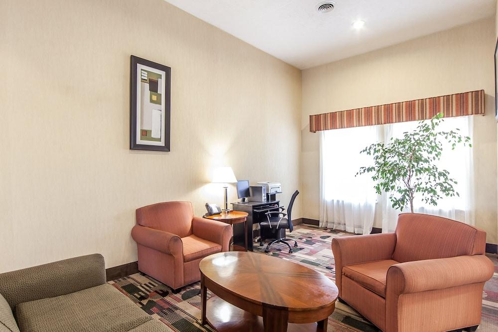 Quality Inn & Suites Rosemount Luaran gambar