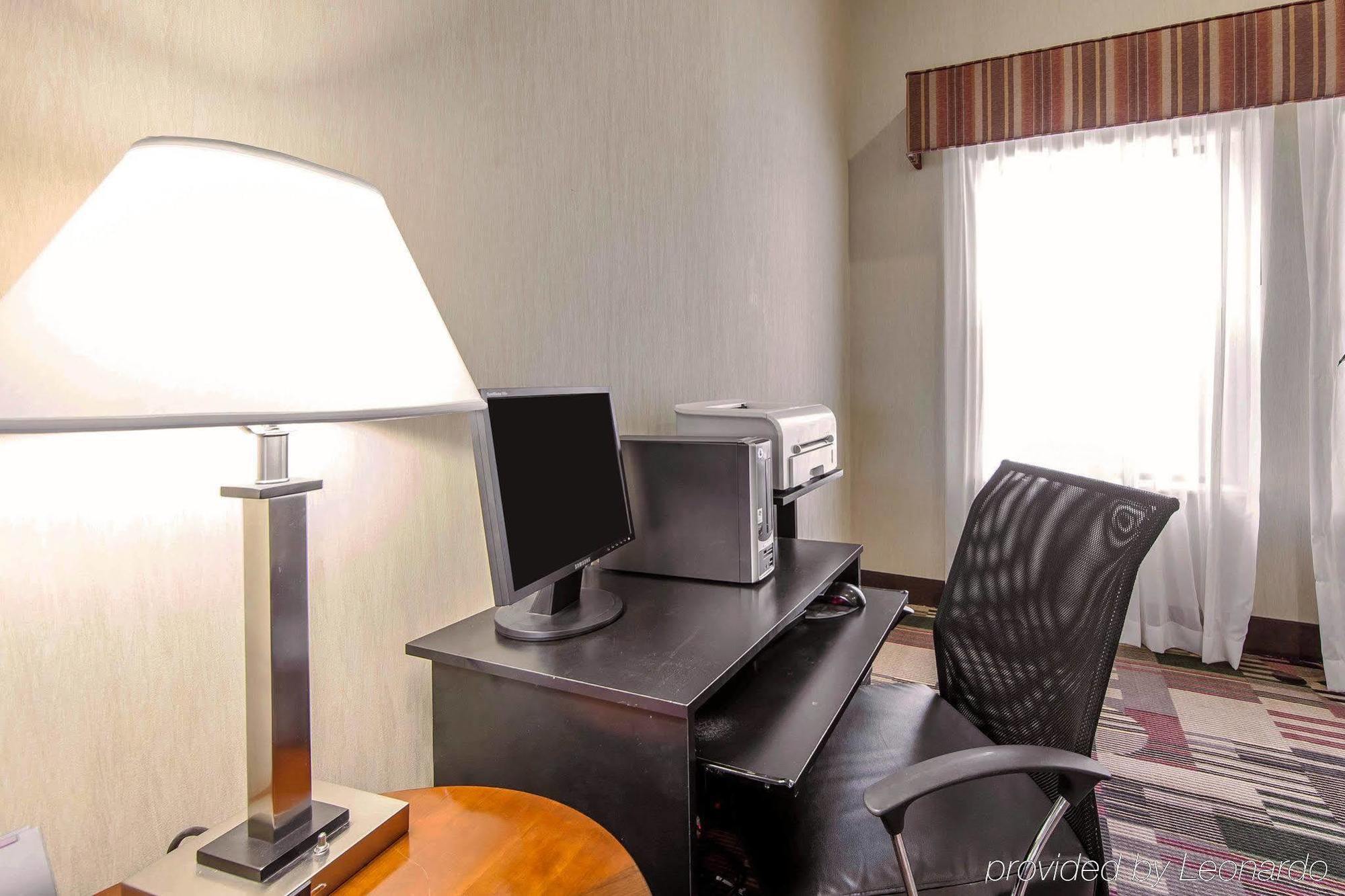 Quality Inn & Suites Rosemount Luaran gambar